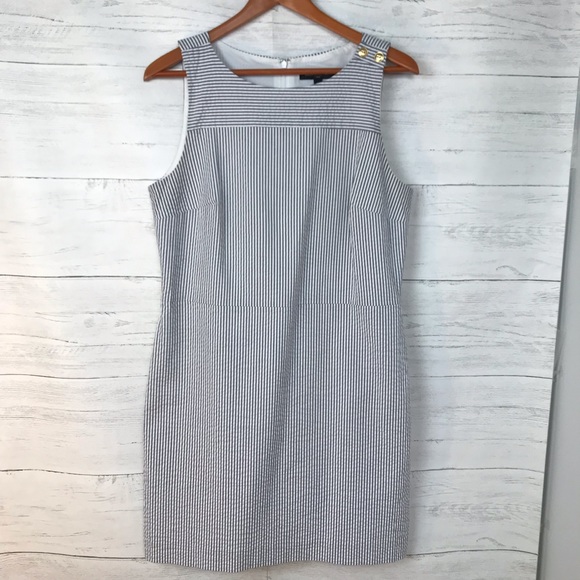 Banana Republic Dresses & Skirts - BANANA REPUBLIC PINSTRIPE SHEATH DRESS.